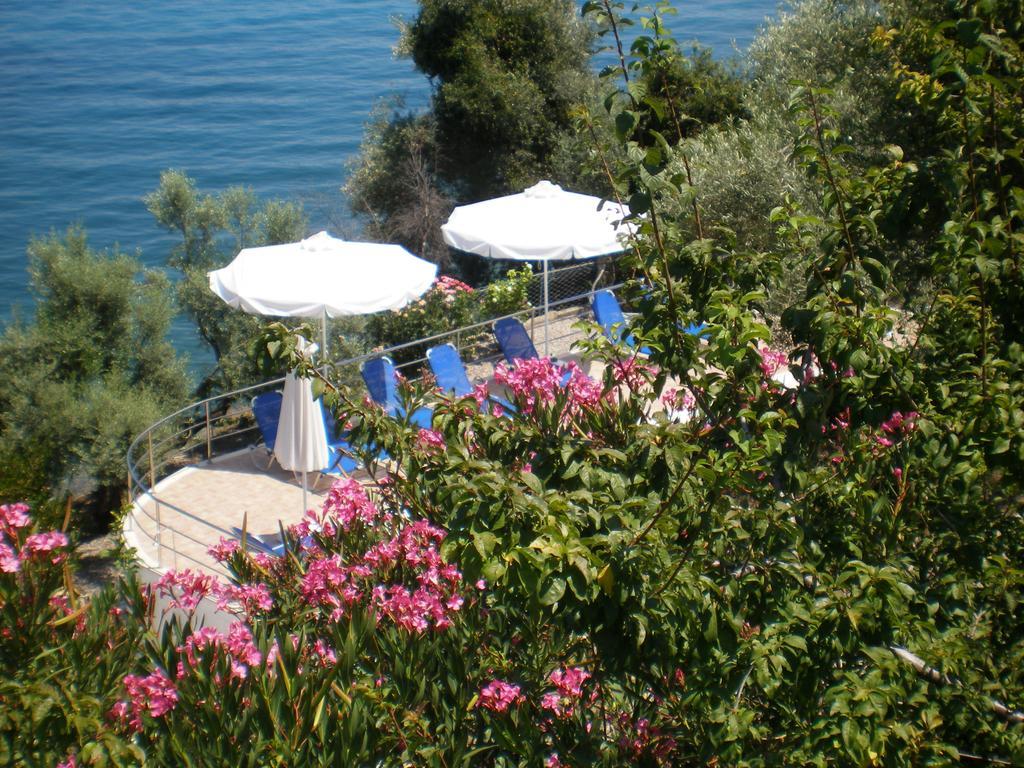 Villa Korakias Seaview Yénion Exterior foto
