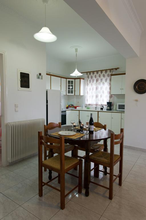 Villa Korakias Seaview Yénion Habitación foto