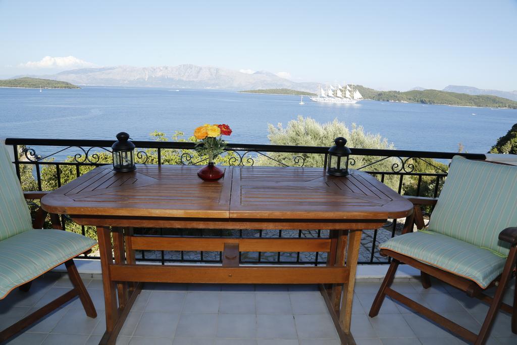 Villa Korakias Seaview Yénion Habitación foto